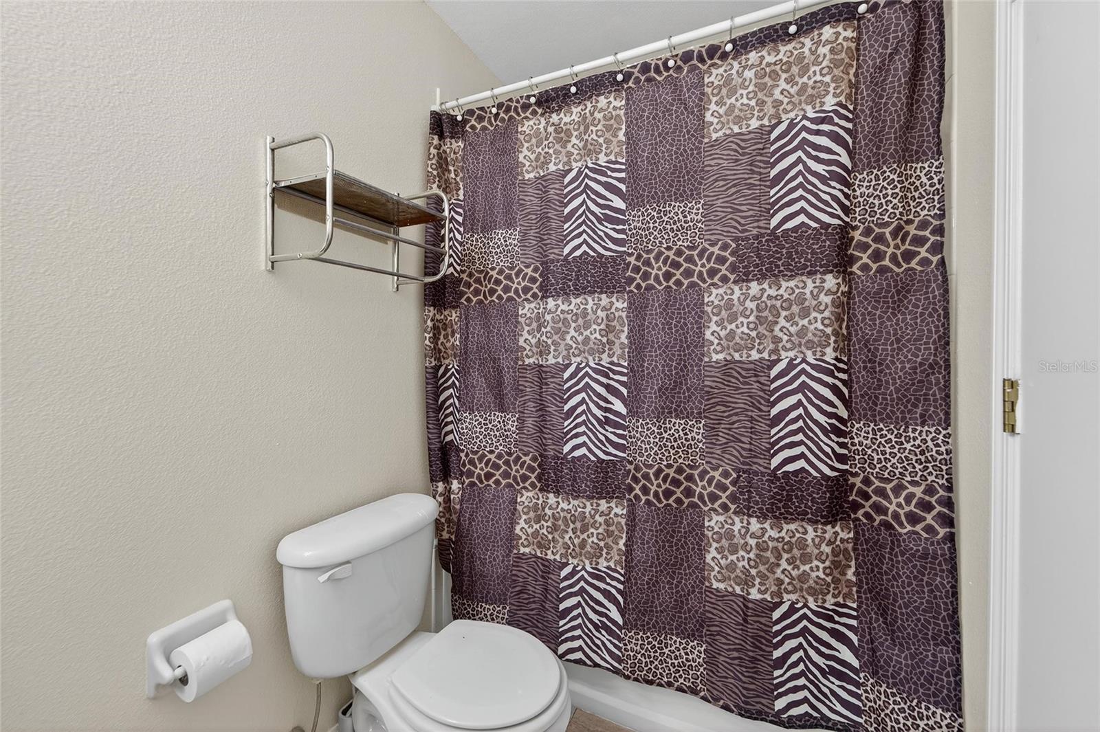 Image 22 of 49 For 10807 Keys Gate Drive
