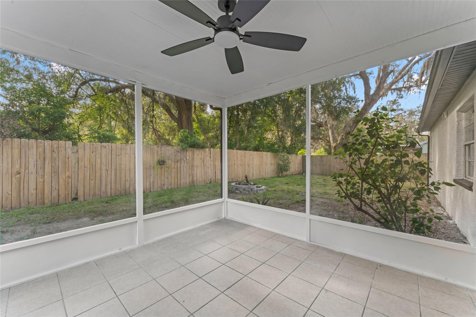 Image 28 of 31 For 7826 Kinross Drive