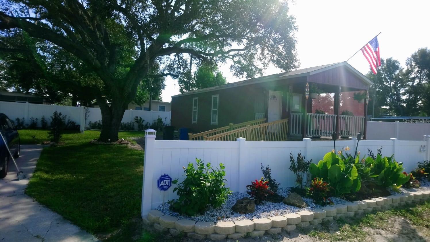 Image 5 of 5 For 2108 Roselawn Drive