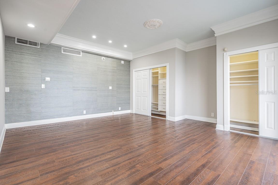 Image 17 of 29 For 2109 Bayshore Boulevard 801