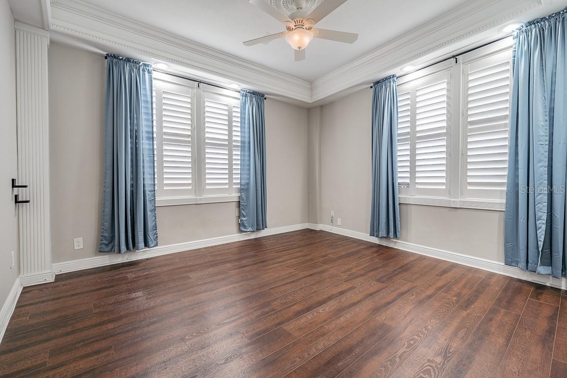 Image 18 of 29 For 2109 Bayshore Boulevard 801