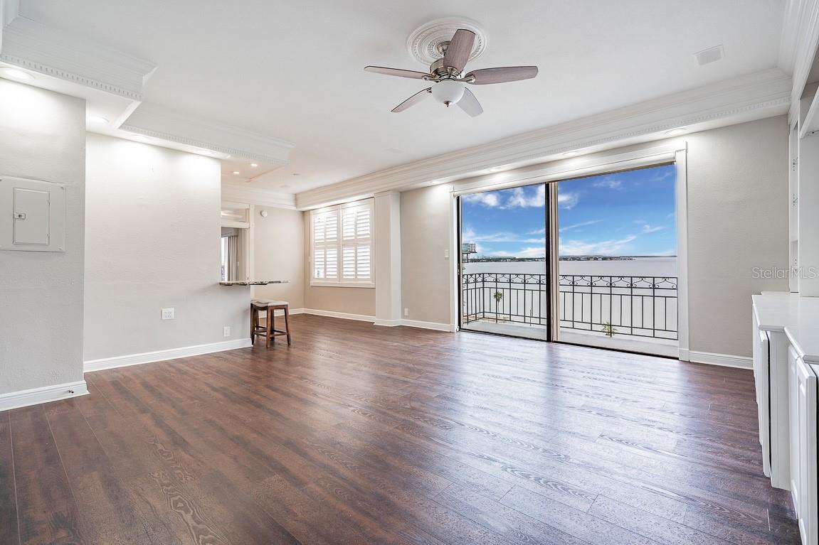 Image 7 of 29 For 2109 Bayshore Boulevard 801