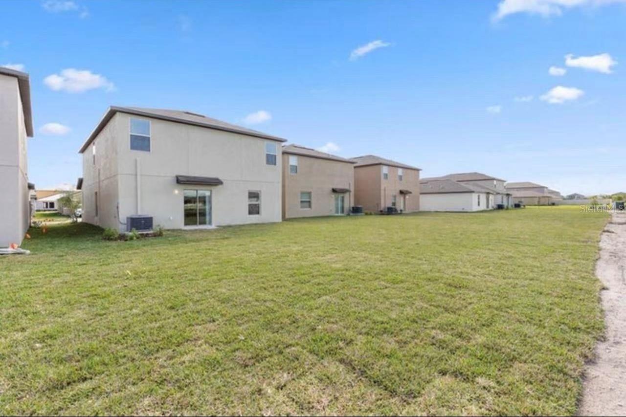 Image 18 of 19 For 15621 Spice Key Street