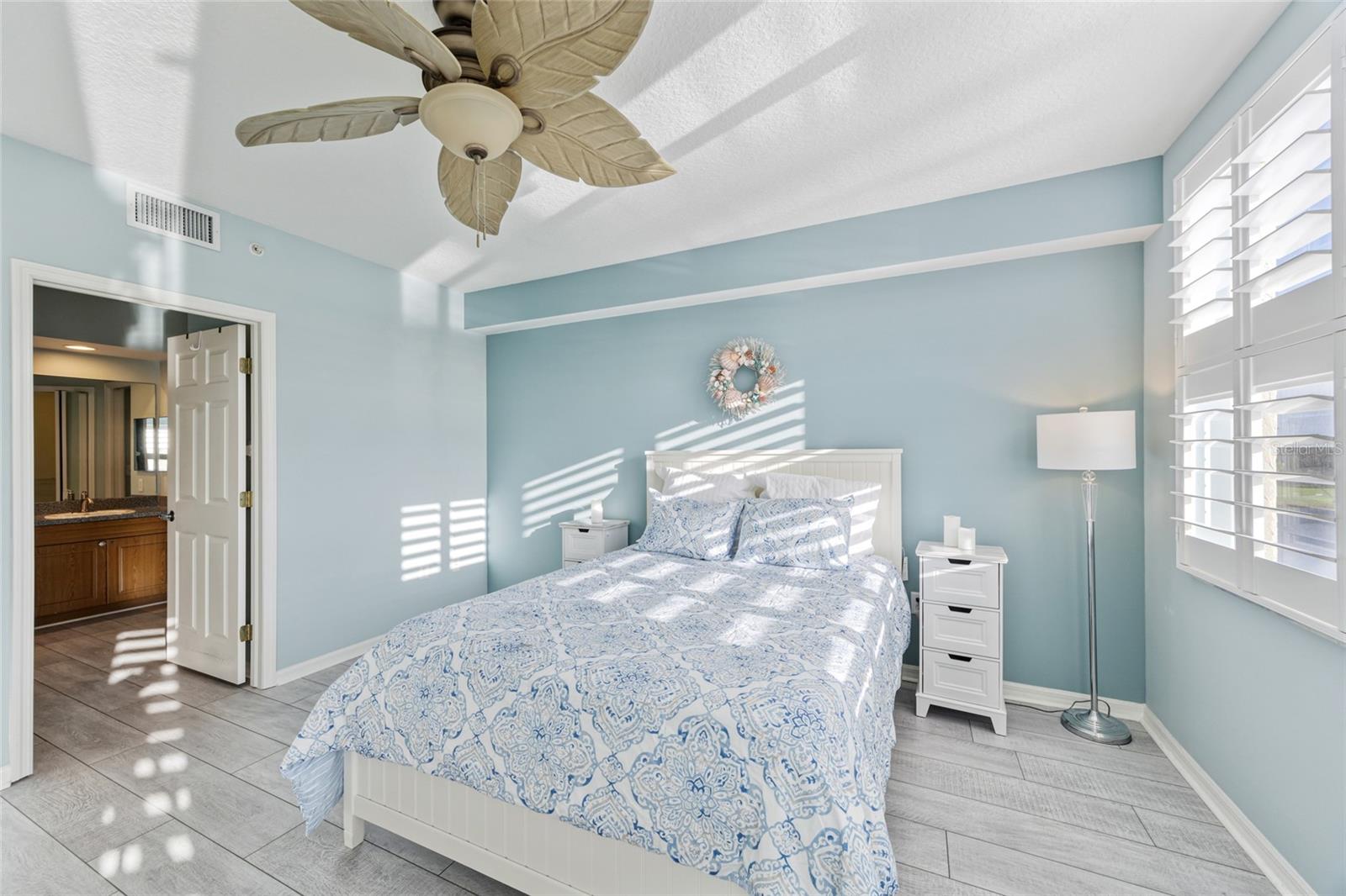 Image 4 of 32 For 1200 Country Club Drive 6402
