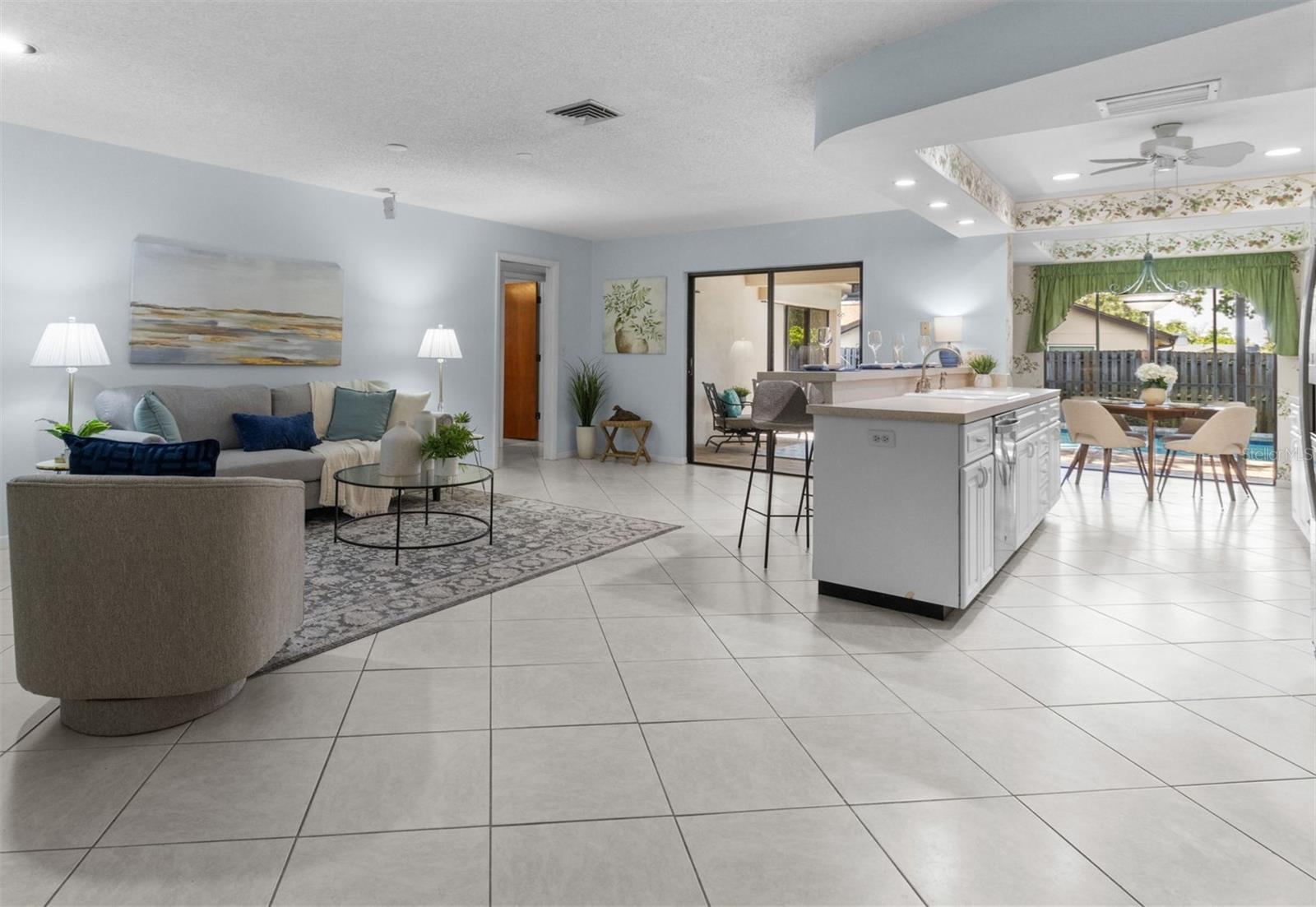 Image 10 of 50 For 2967 Somersworth Drive