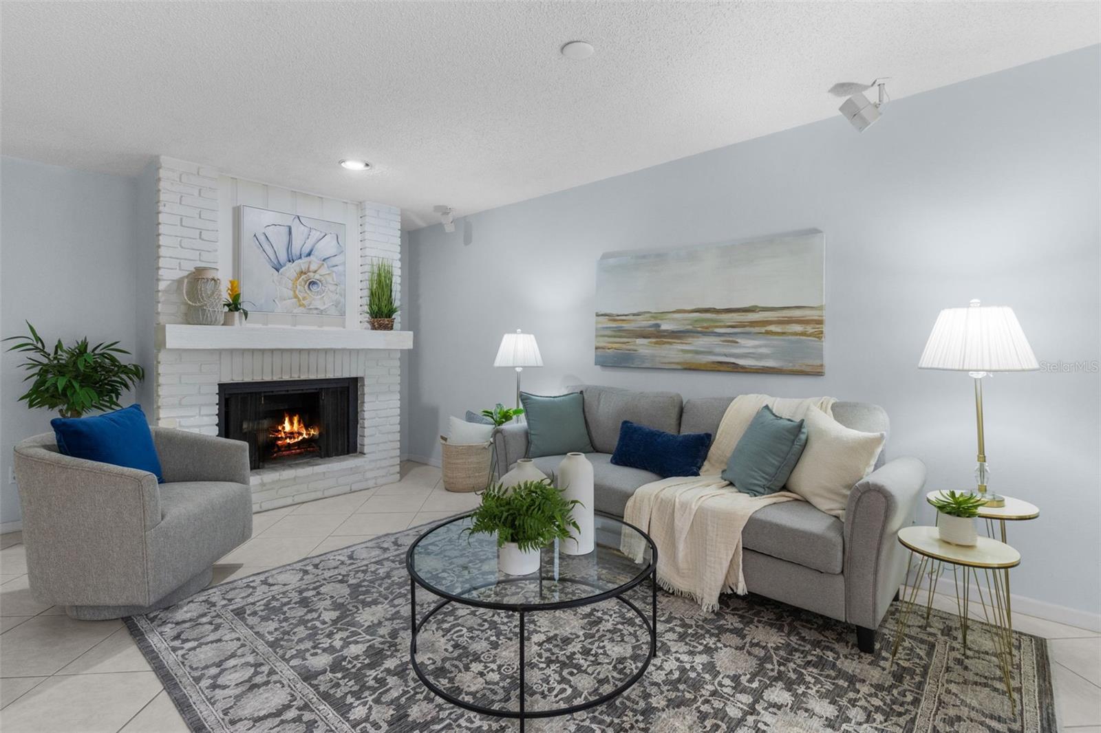 Image 11 of 50 For 2967 Somersworth Drive