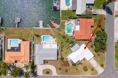 Image 25 of 27 For 605 Capri Boulevard