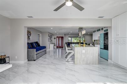 Image 4 of 27 For 605 Capri Boulevard
