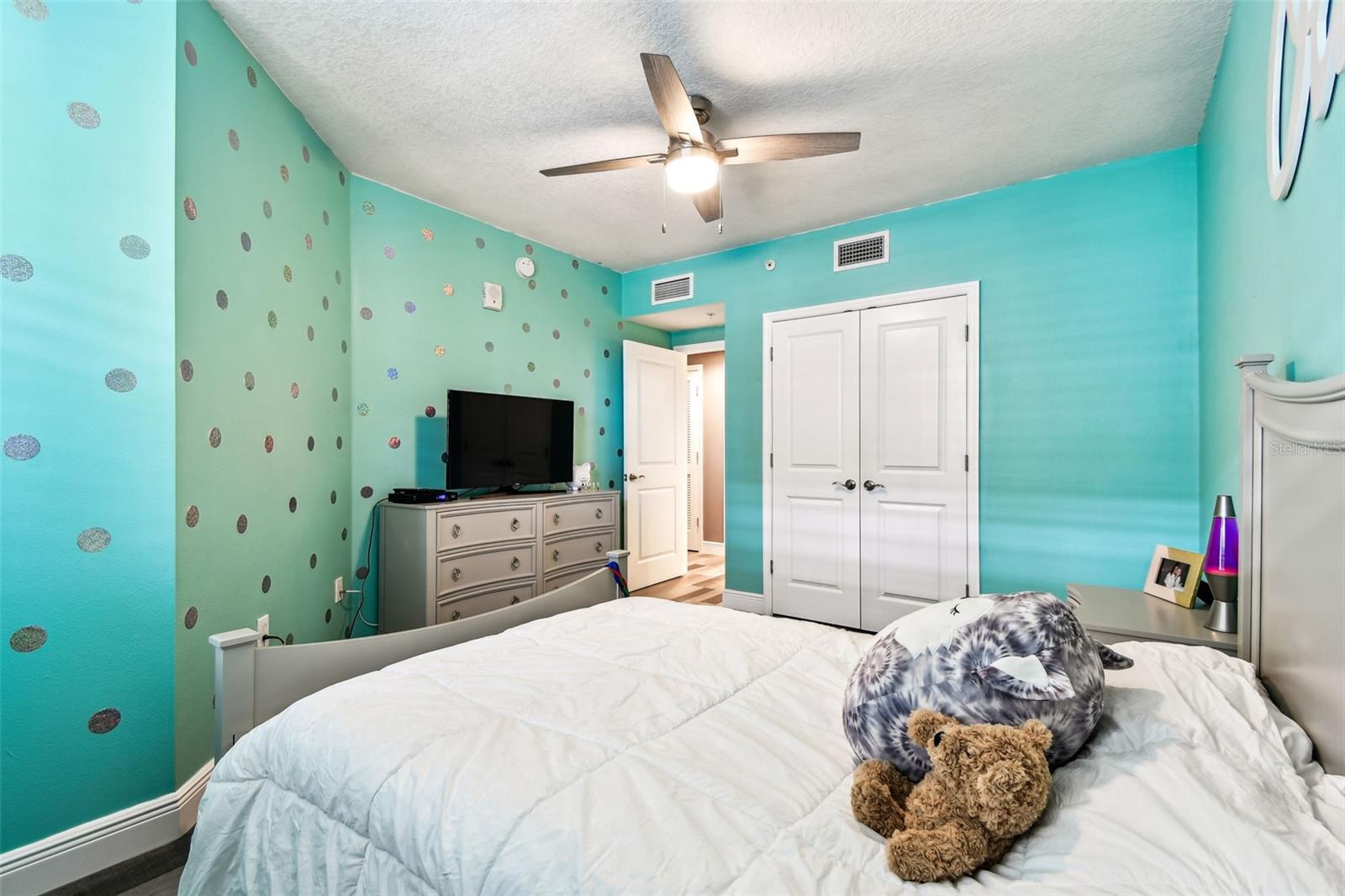 Image 37 of 94 For 960 Starkey Road 8204