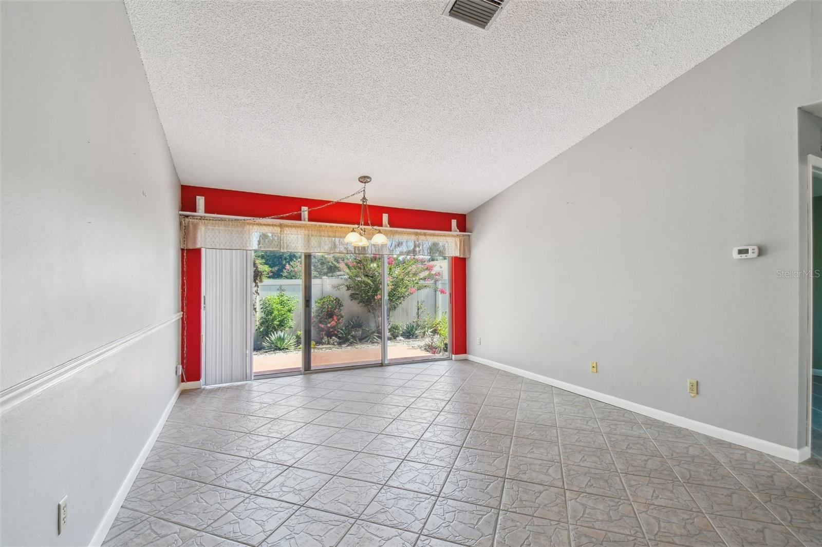 Image 15 of 41 For 2200 Marshall Drive