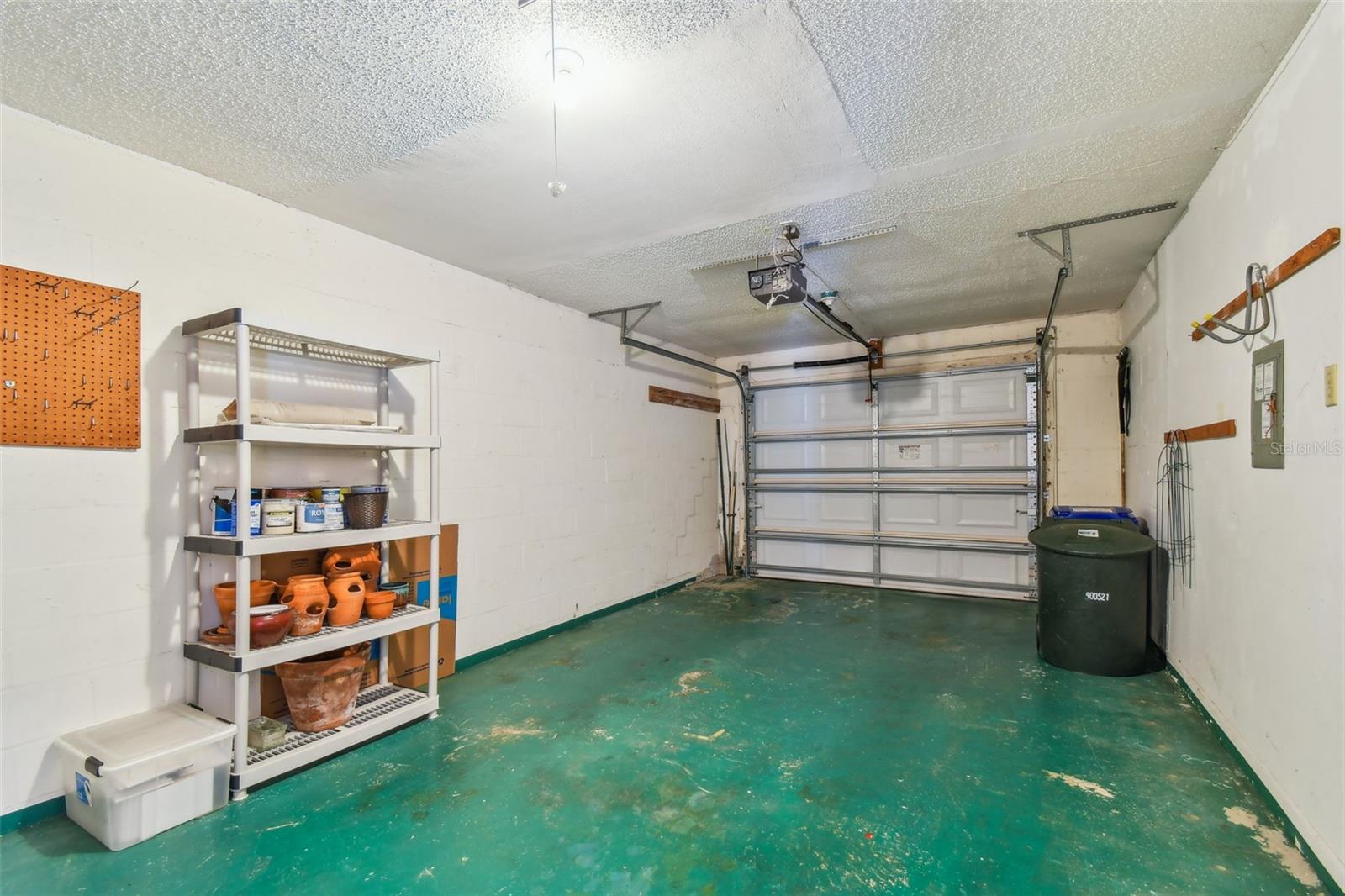 Image 33 of 41 For 2200 Marshall Drive