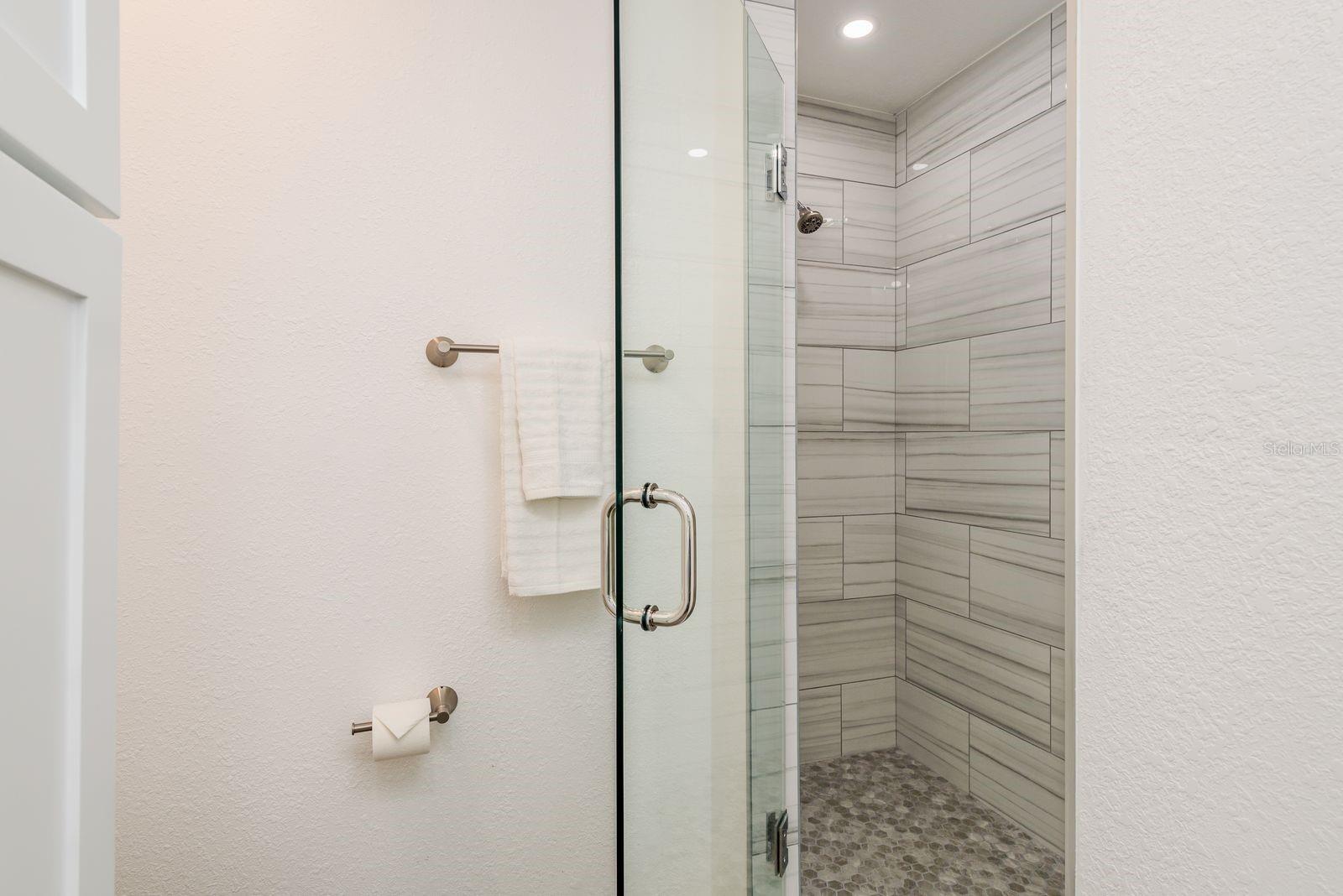 Image 22 of 60 For 3231 Macgregor Drive