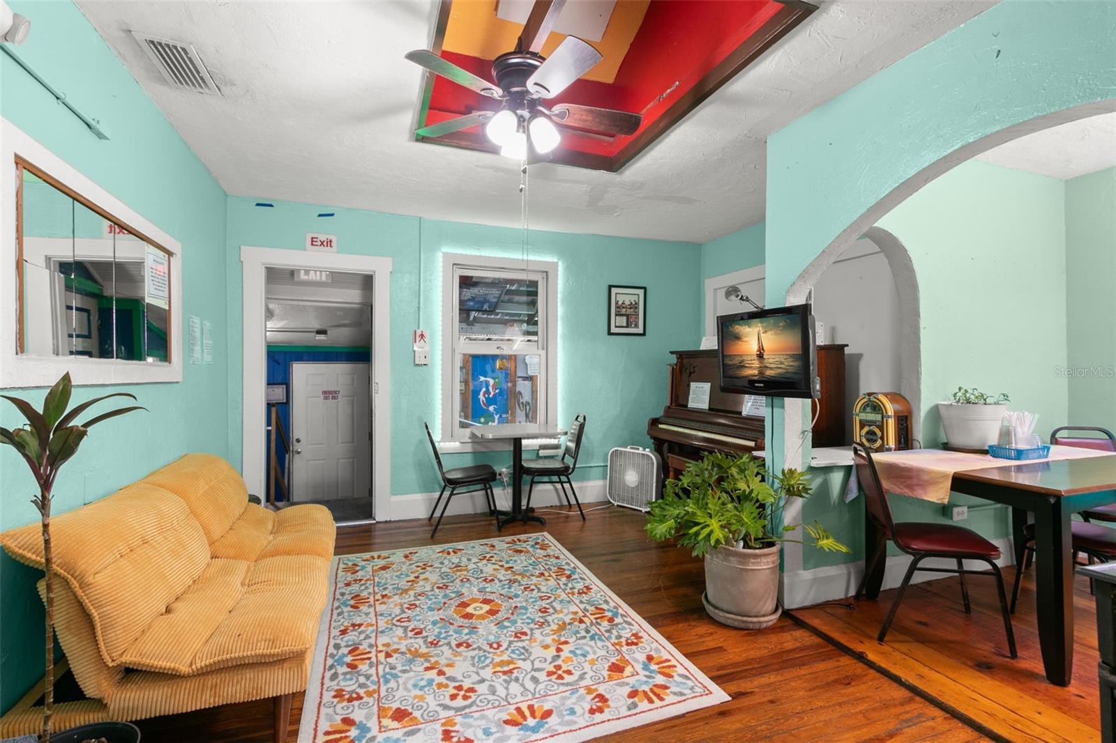 Image 11 of 45 For 3109 Ola Avenue