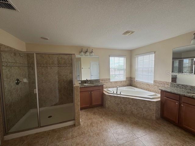 Listing photo id 8 for 2409 Allegheny Valley Street