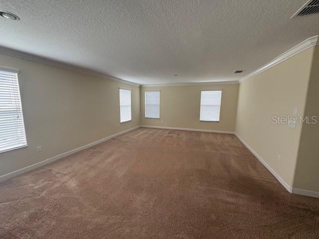 Listing photo id 6 for 2409 Allegheny Valley Street
