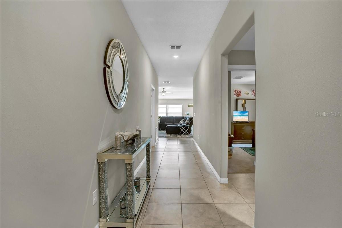 Listing photo id 15 for 769 Calico Scallop Street
