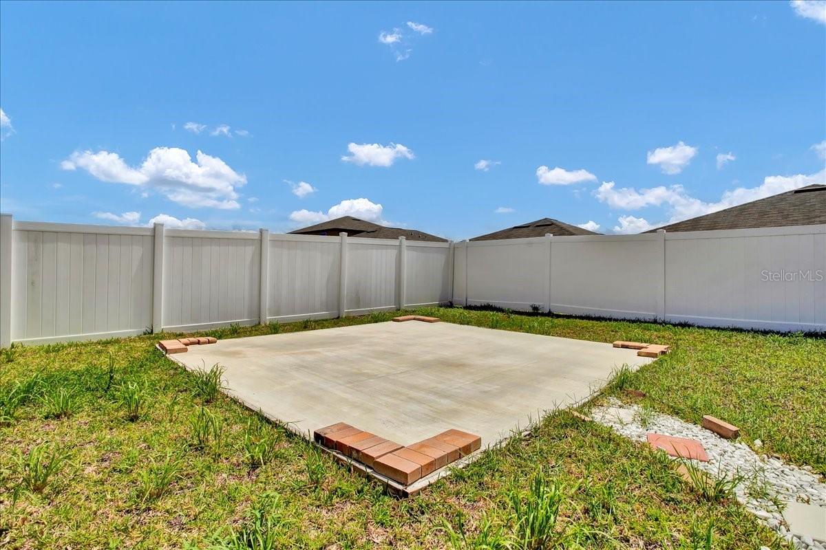 Listing photo id 22 for 769 Calico Scallop Street