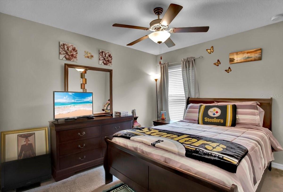 Listing photo id 39 for 769 Calico Scallop Street