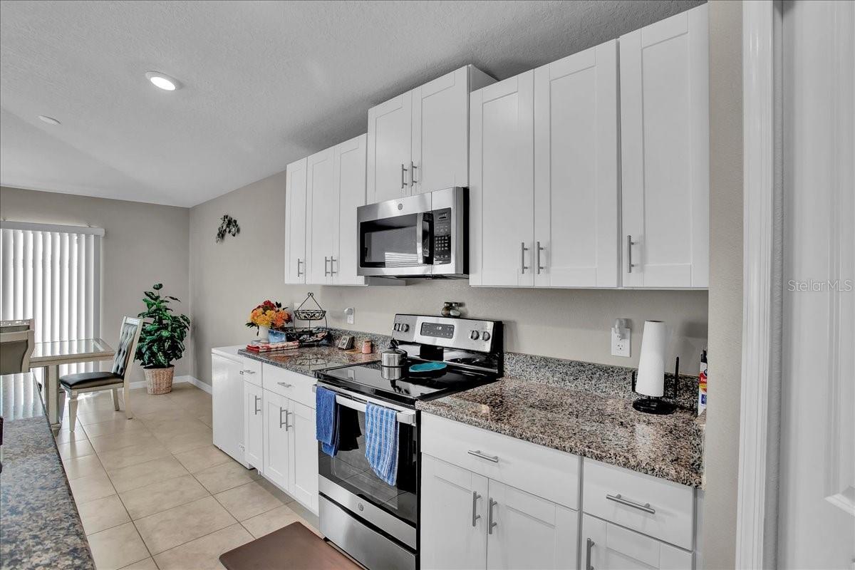 Listing photo id 60 for 769 Calico Scallop Street