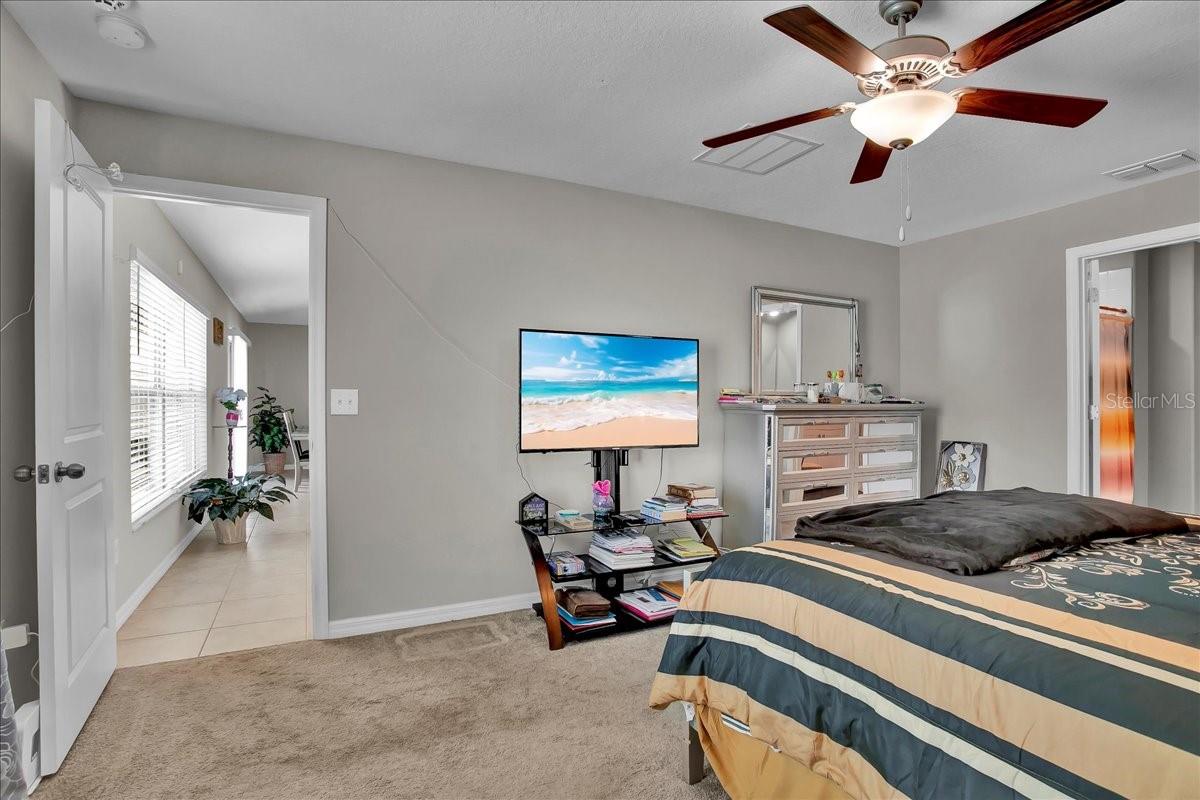 Listing photo id 68 for 769 Calico Scallop Street