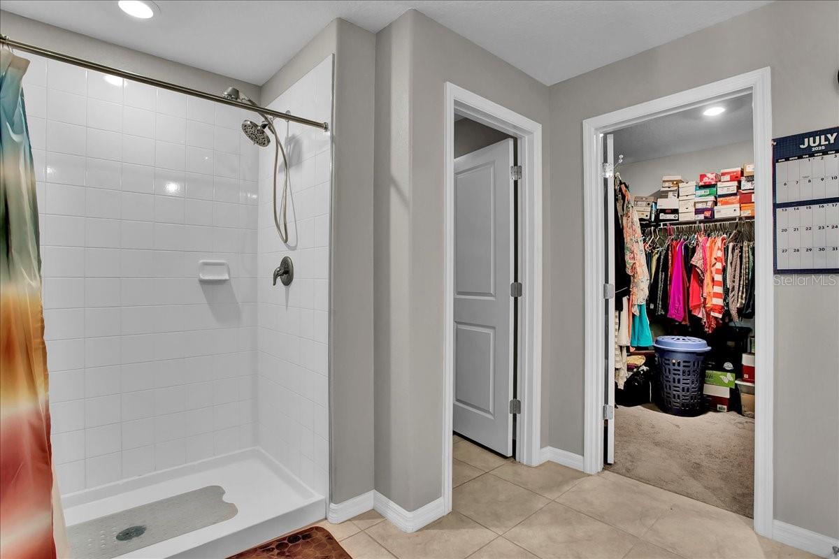 Listing photo id 72 for 769 Calico Scallop Street