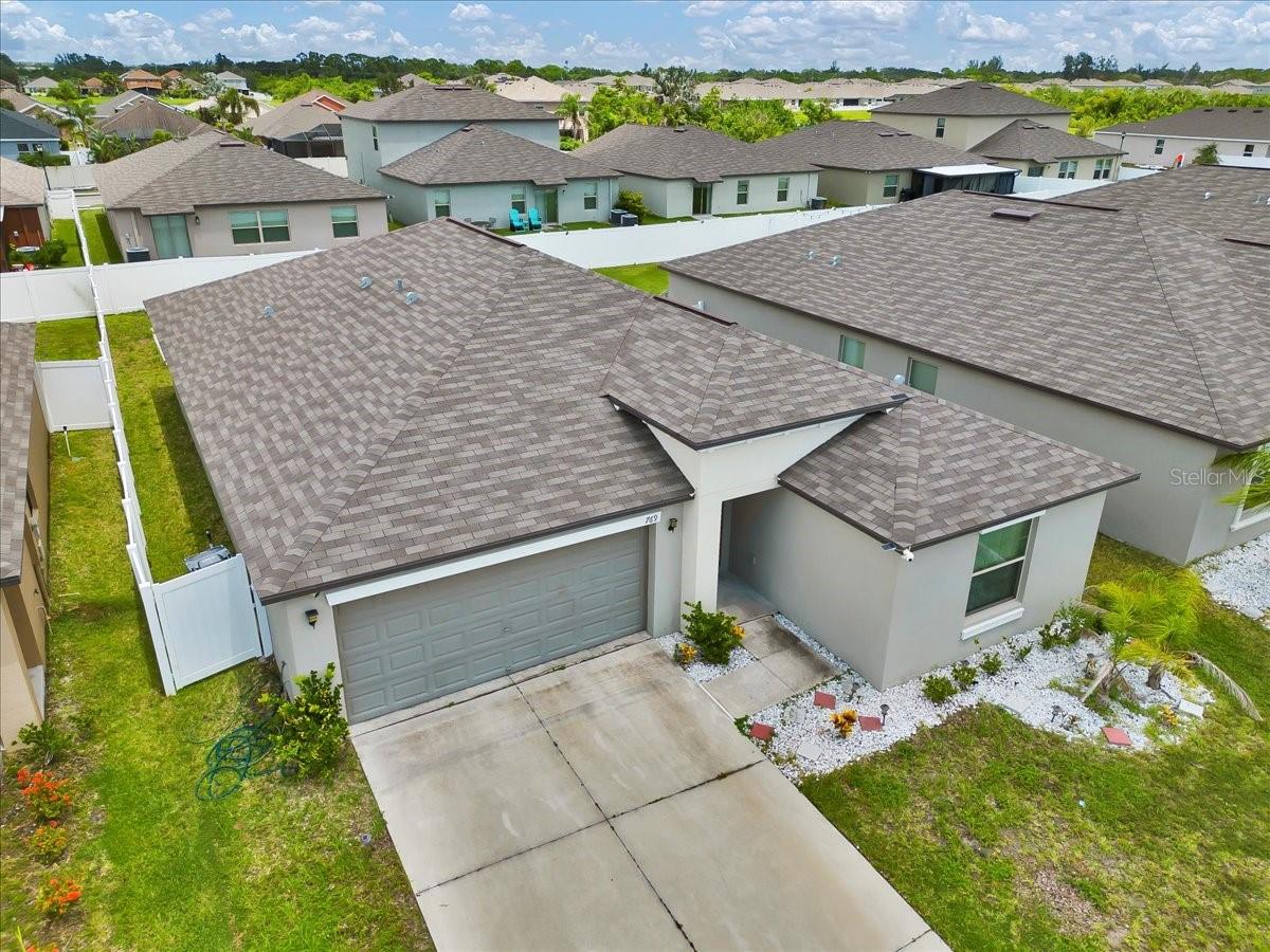 Listing photo id 79 for 769 Calico Scallop Street