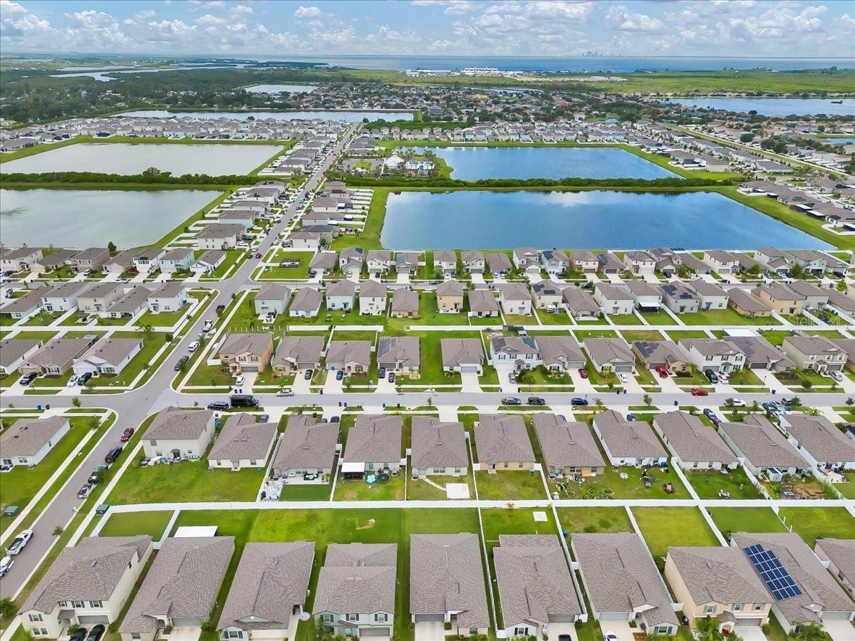 Listing photo id 82 for 769 Calico Scallop Street