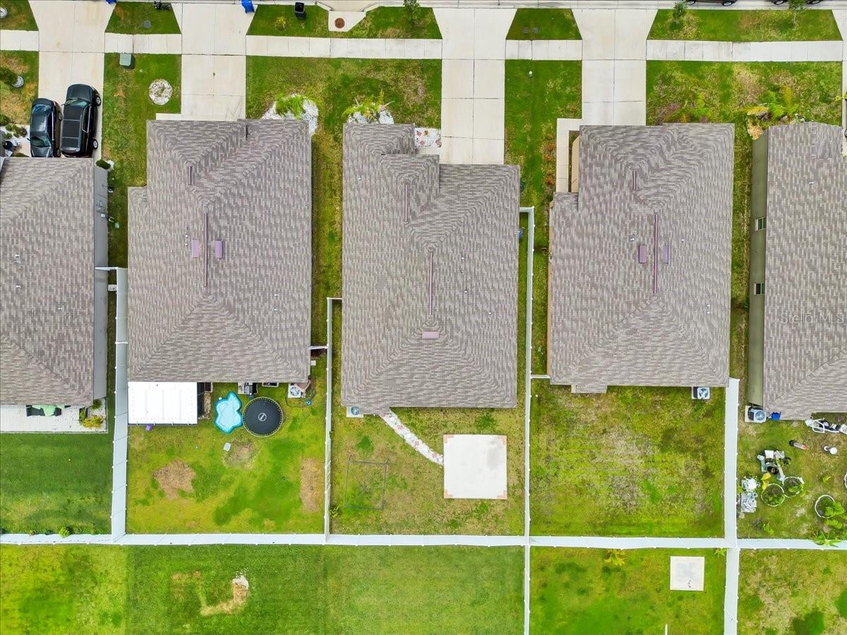 Listing photo id 86 for 769 Calico Scallop Street