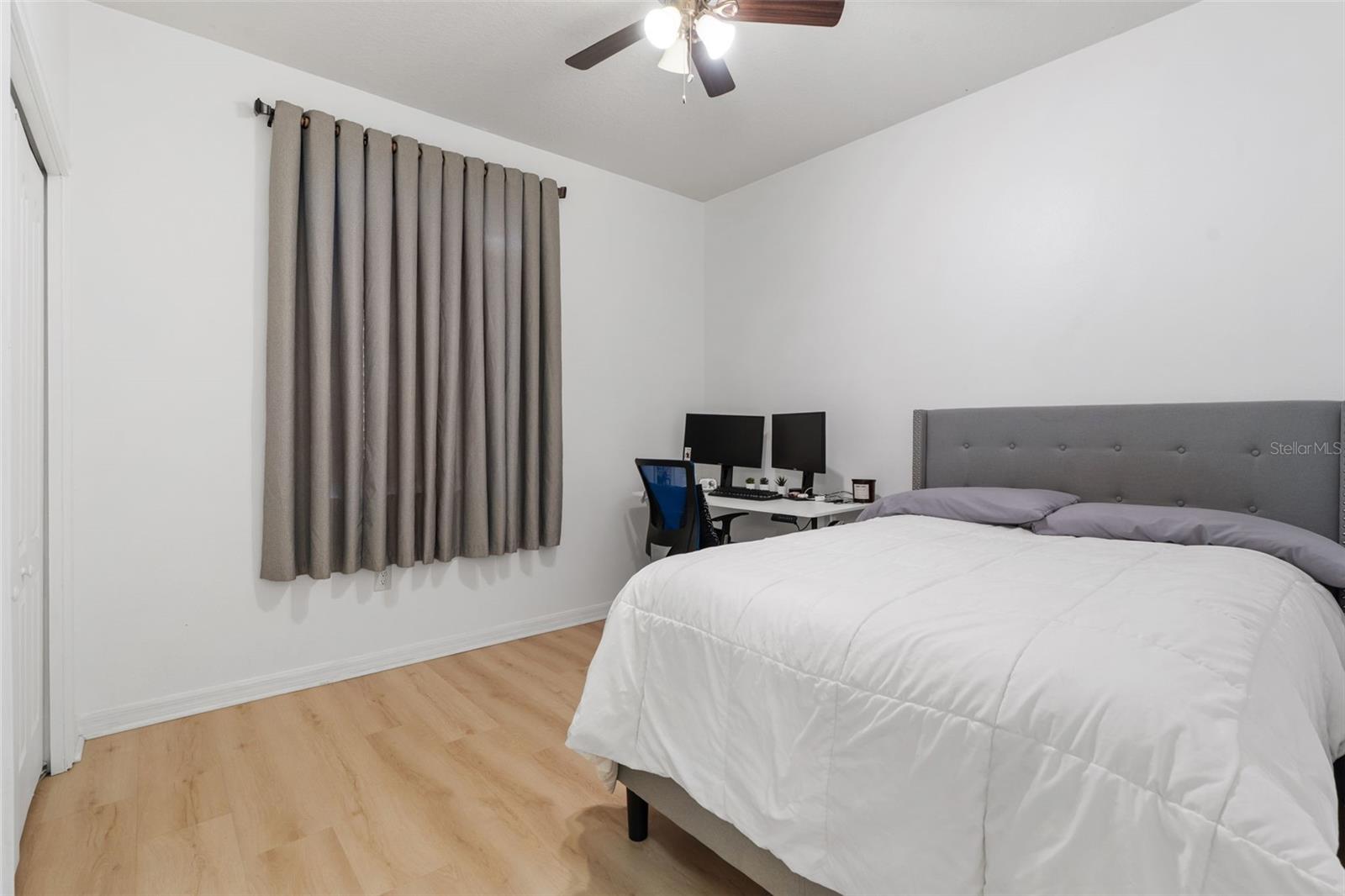 Image 17 of 26 For 32914 Hillman Court