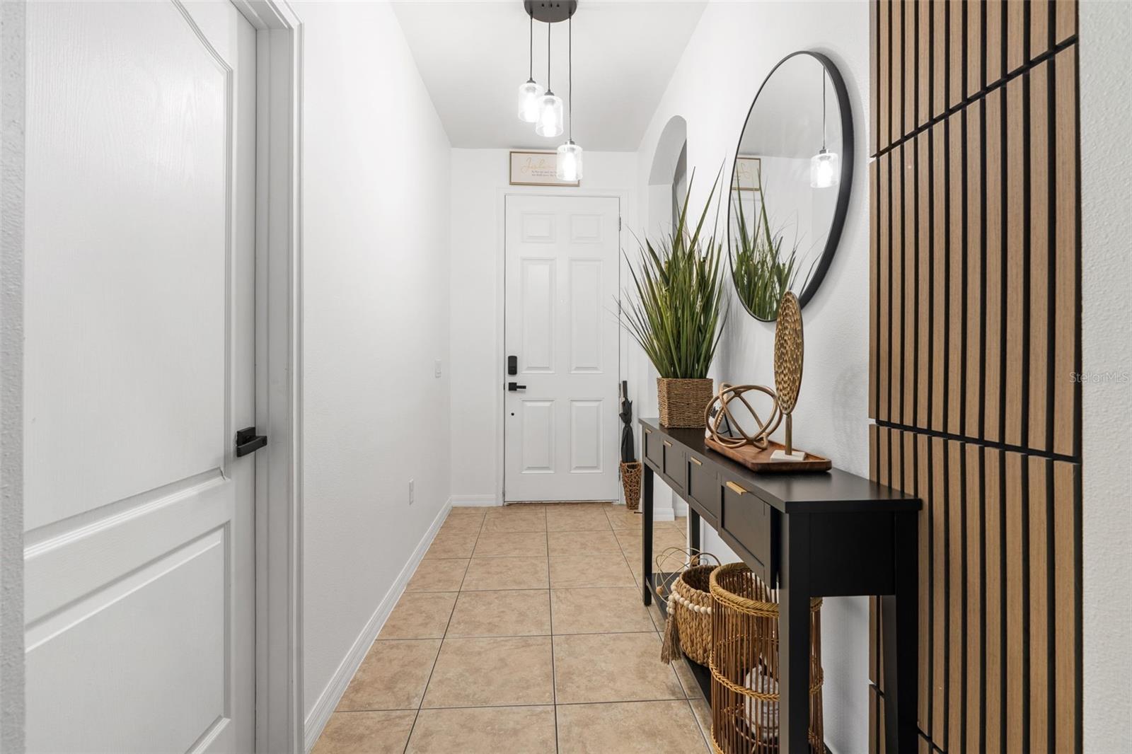 Image 4 of 26 For 32914 Hillman Court