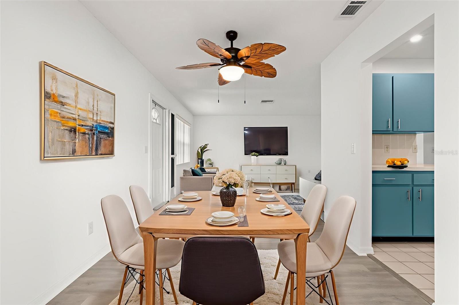Image 10 of 43 For 2204 Grenadier Drive