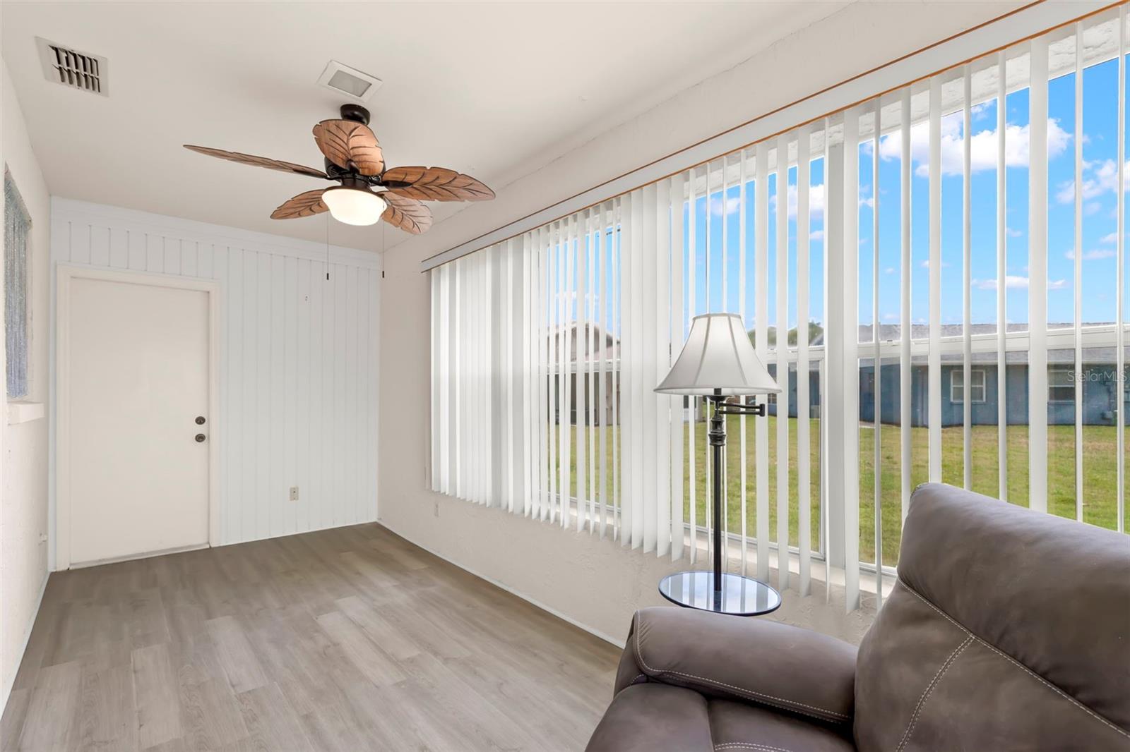 Image 15 of 43 For 2204 Grenadier Drive