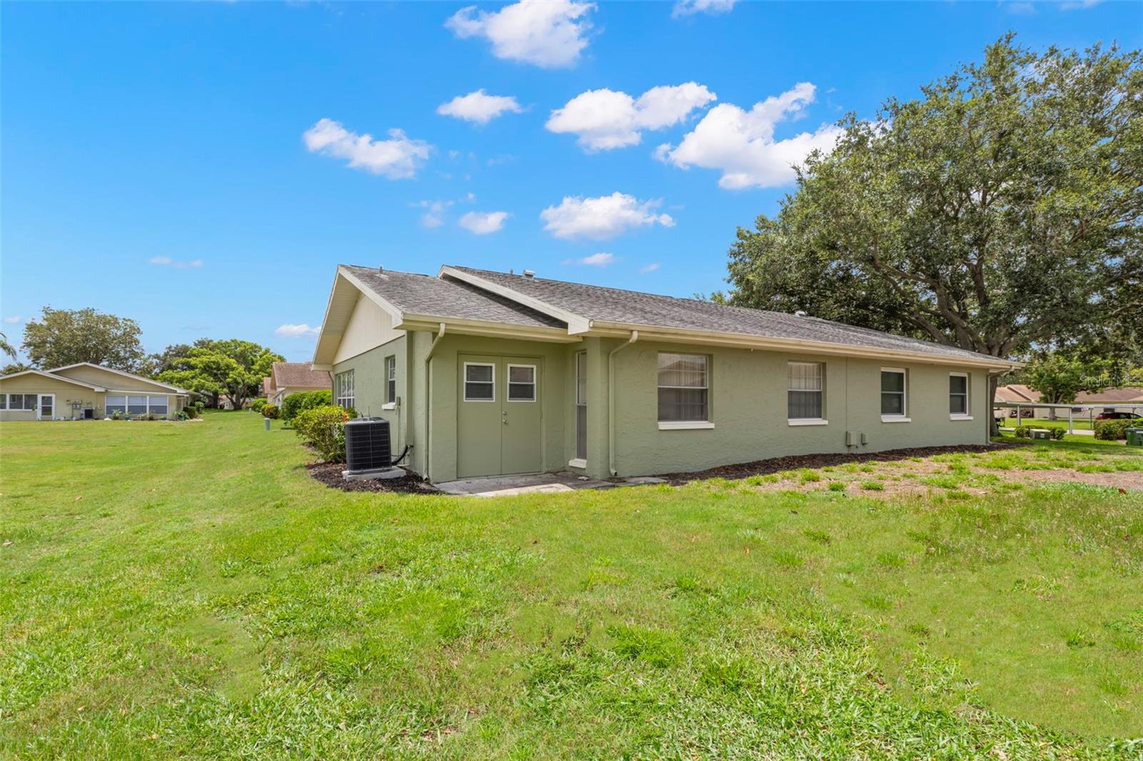 Image 18 of 43 For 2204 Grenadier Drive