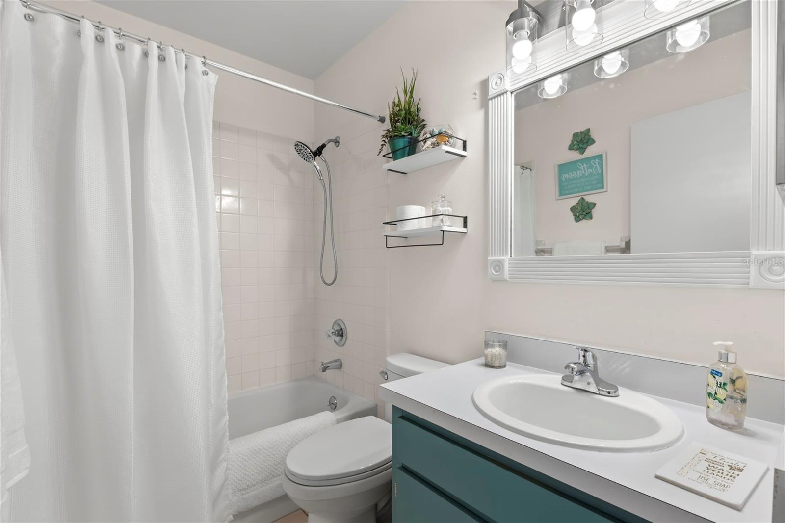 Image 26 of 43 For 2204 Grenadier Drive