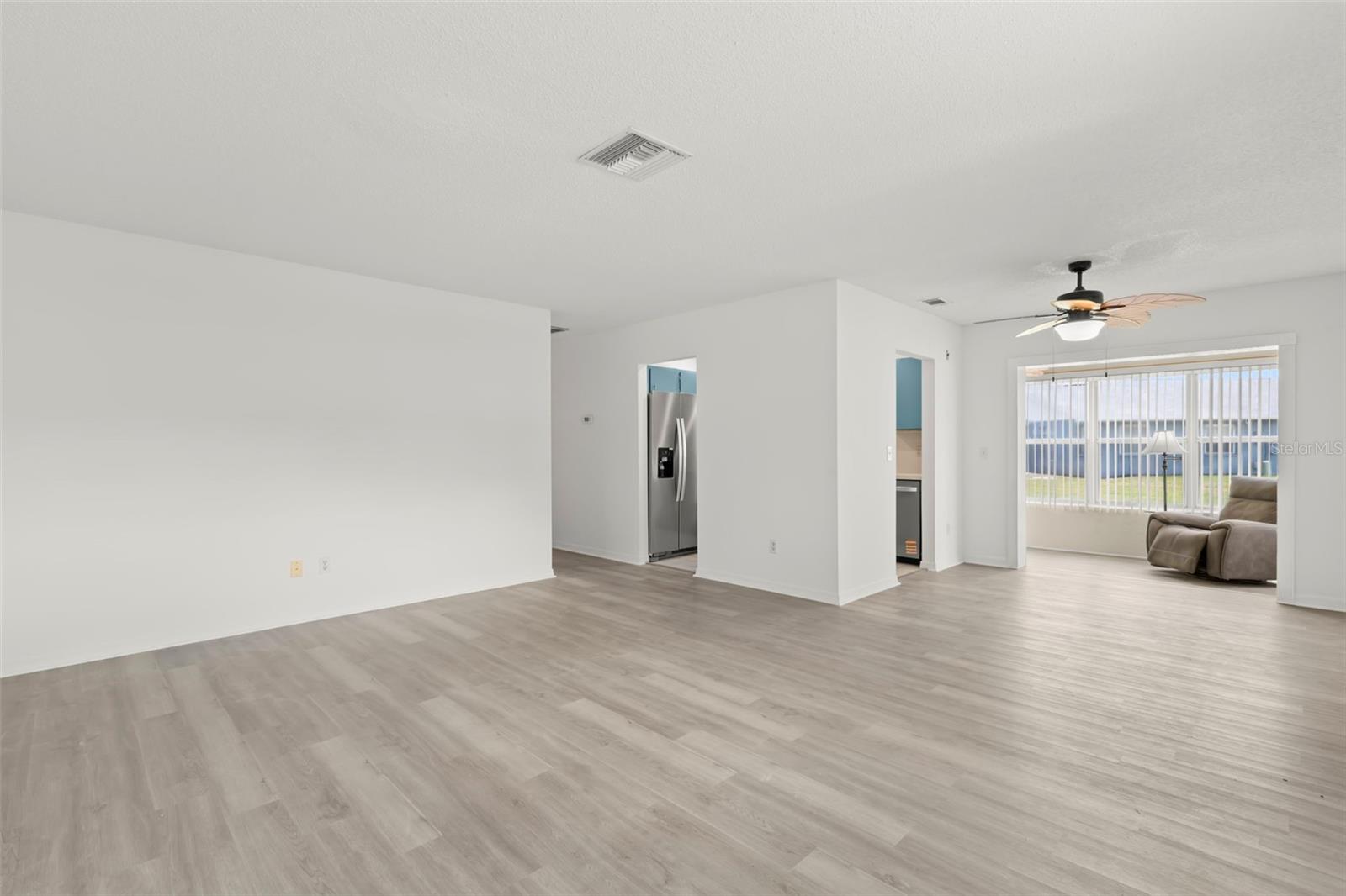 Image 8 of 43 For 2204 Grenadier Drive