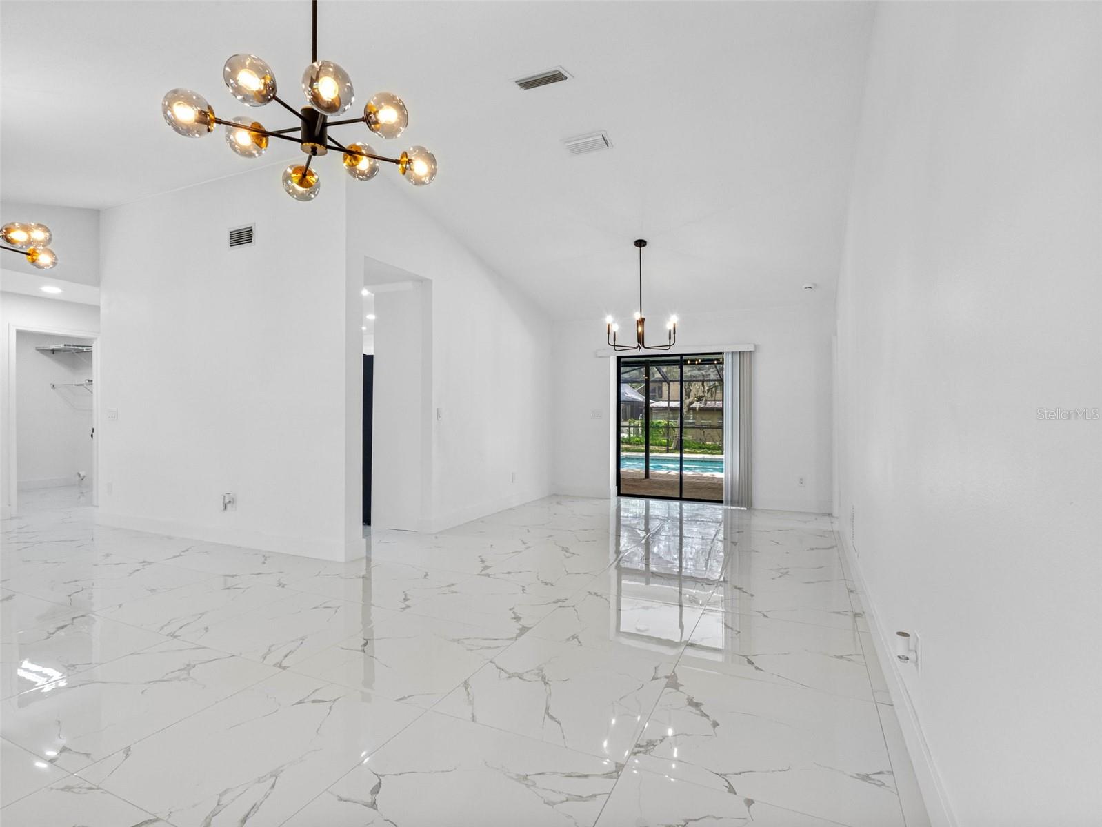 Listing photo id 21 for 8309 River Highlands Place