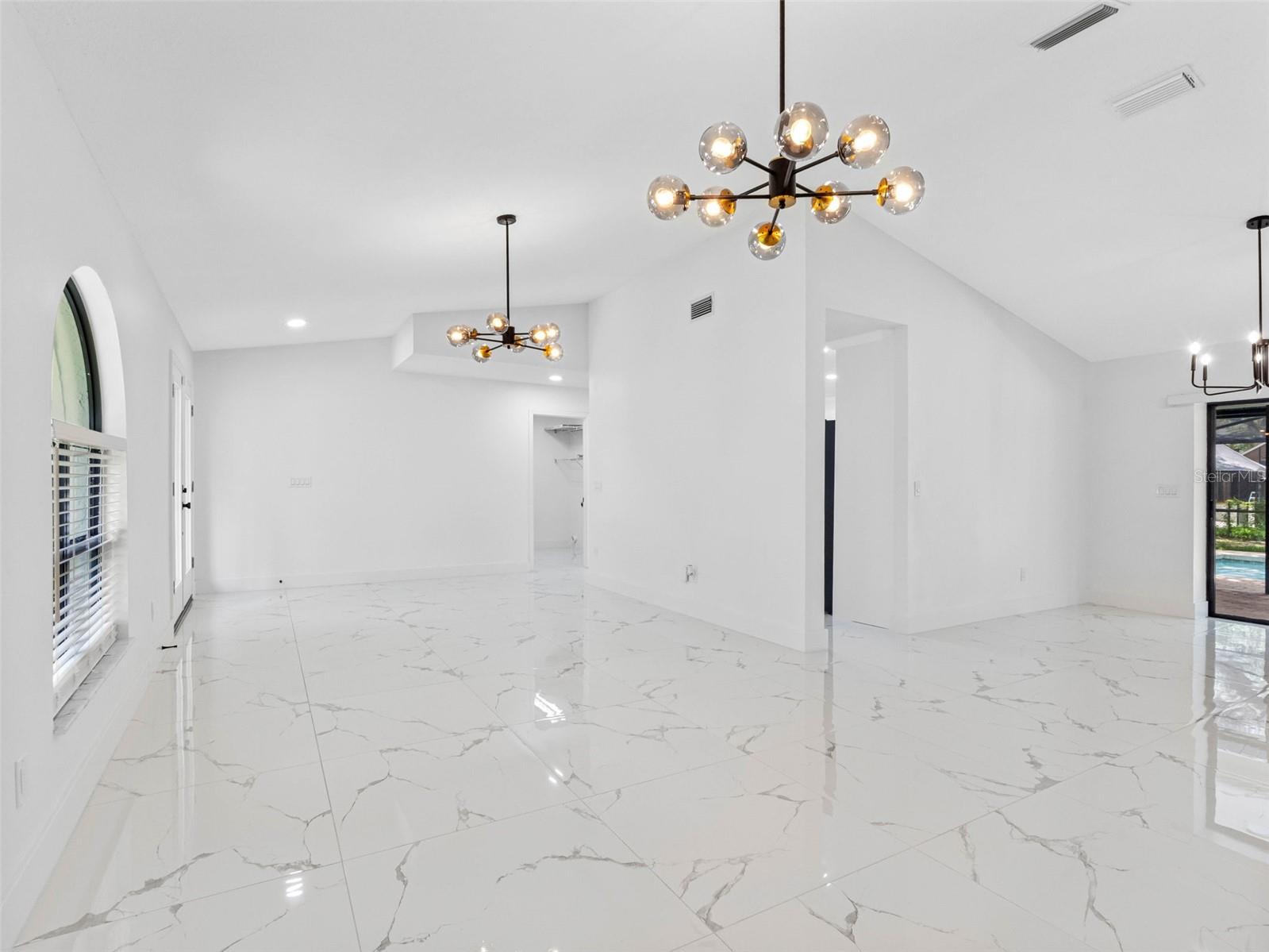 Listing photo id 22 for 8309 River Highlands Place