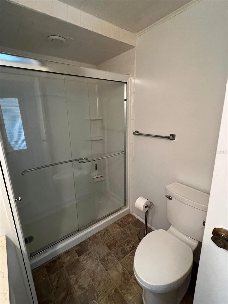 Listing photo id 15 for 103 Pindo Palm Street W