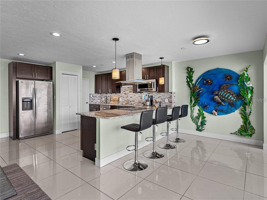 Image 19 of 31 For 7200 Sunshine Skyway Lane S 15f