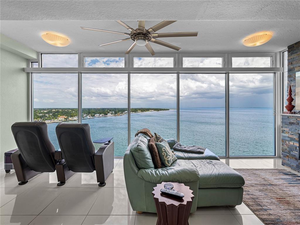 Image 22 of 31 For 7200 Sunshine Skyway Lane S 15f