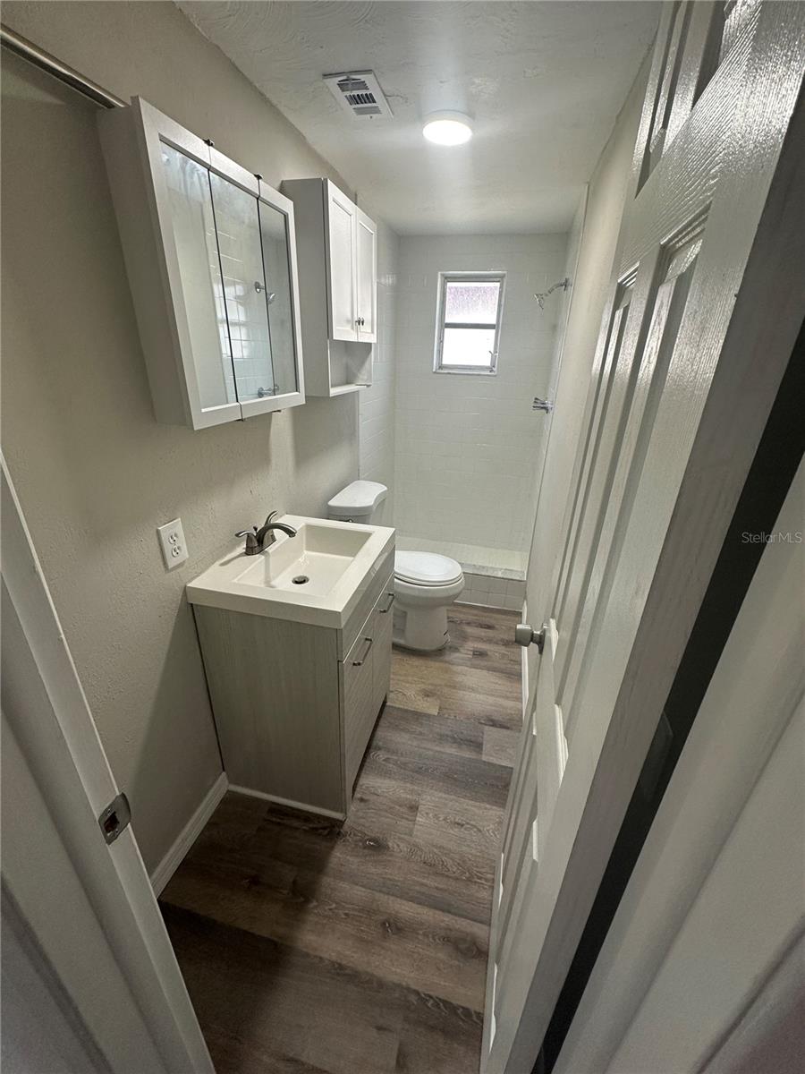 Image 7 of 22 For 6123 1st Avenue