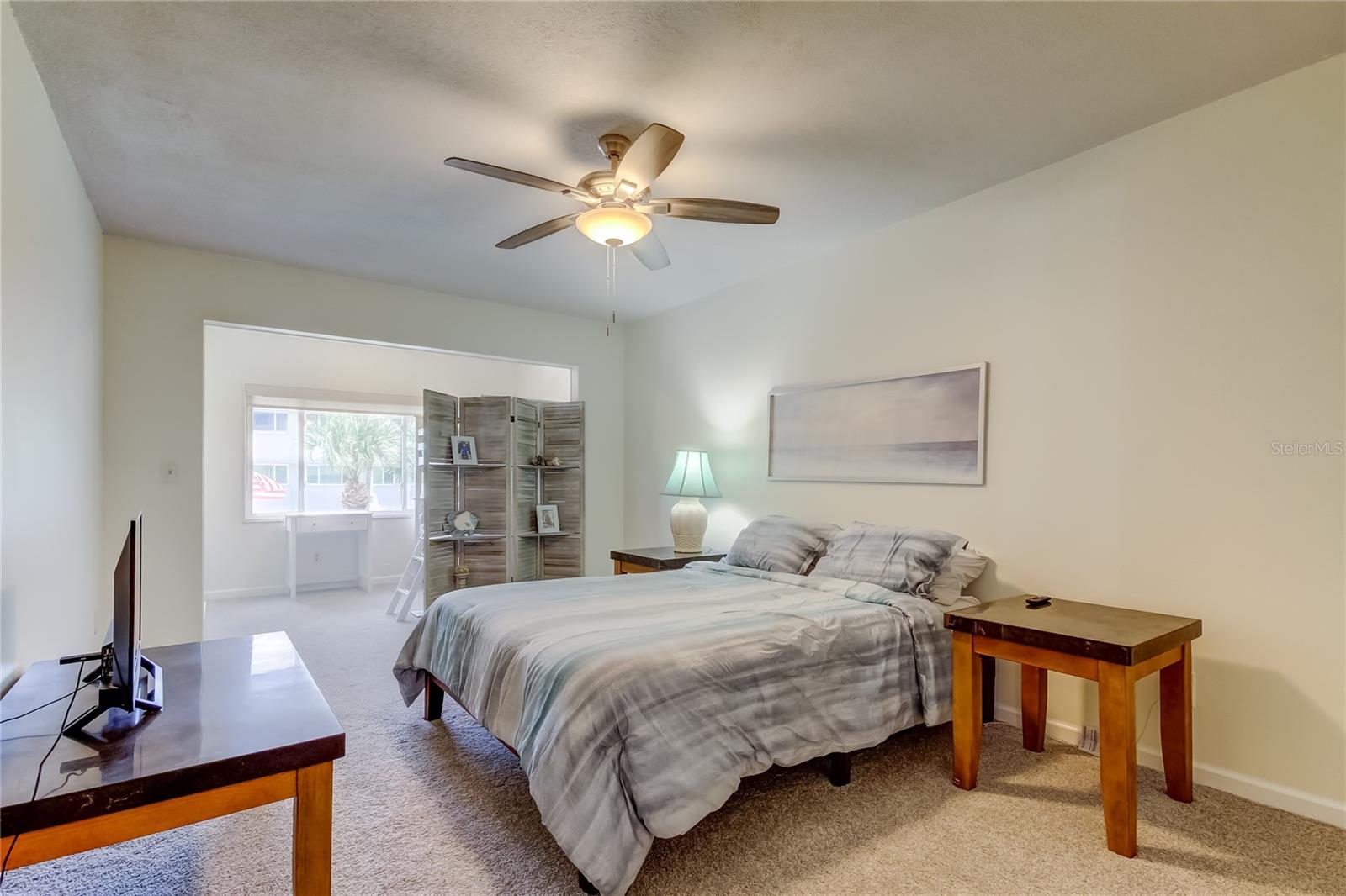 Image 22 of 43 For 100 Bluff View Drive 208a