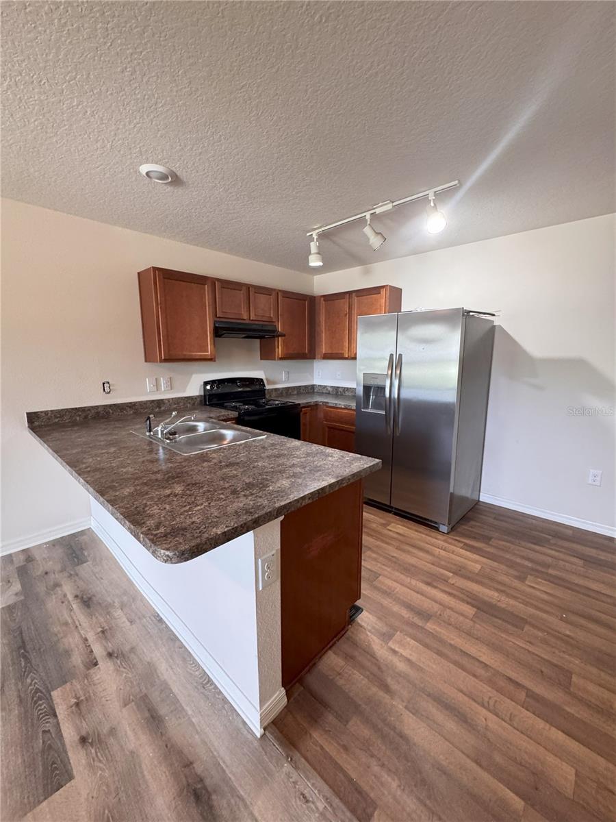 Image 4 of 19 For 4109 Sugarfoot Drive
