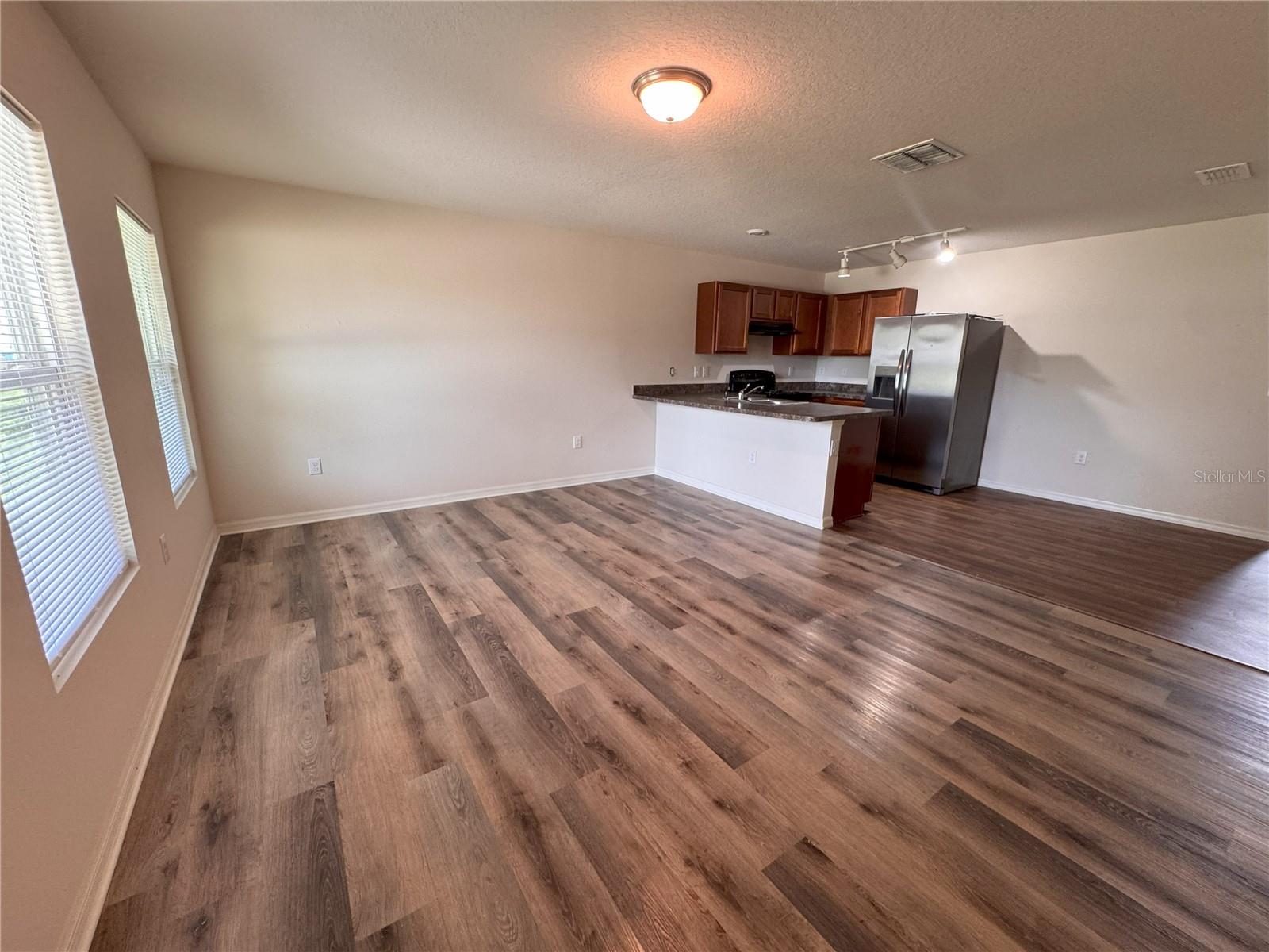 Image 6 of 19 For 4109 Sugarfoot Drive