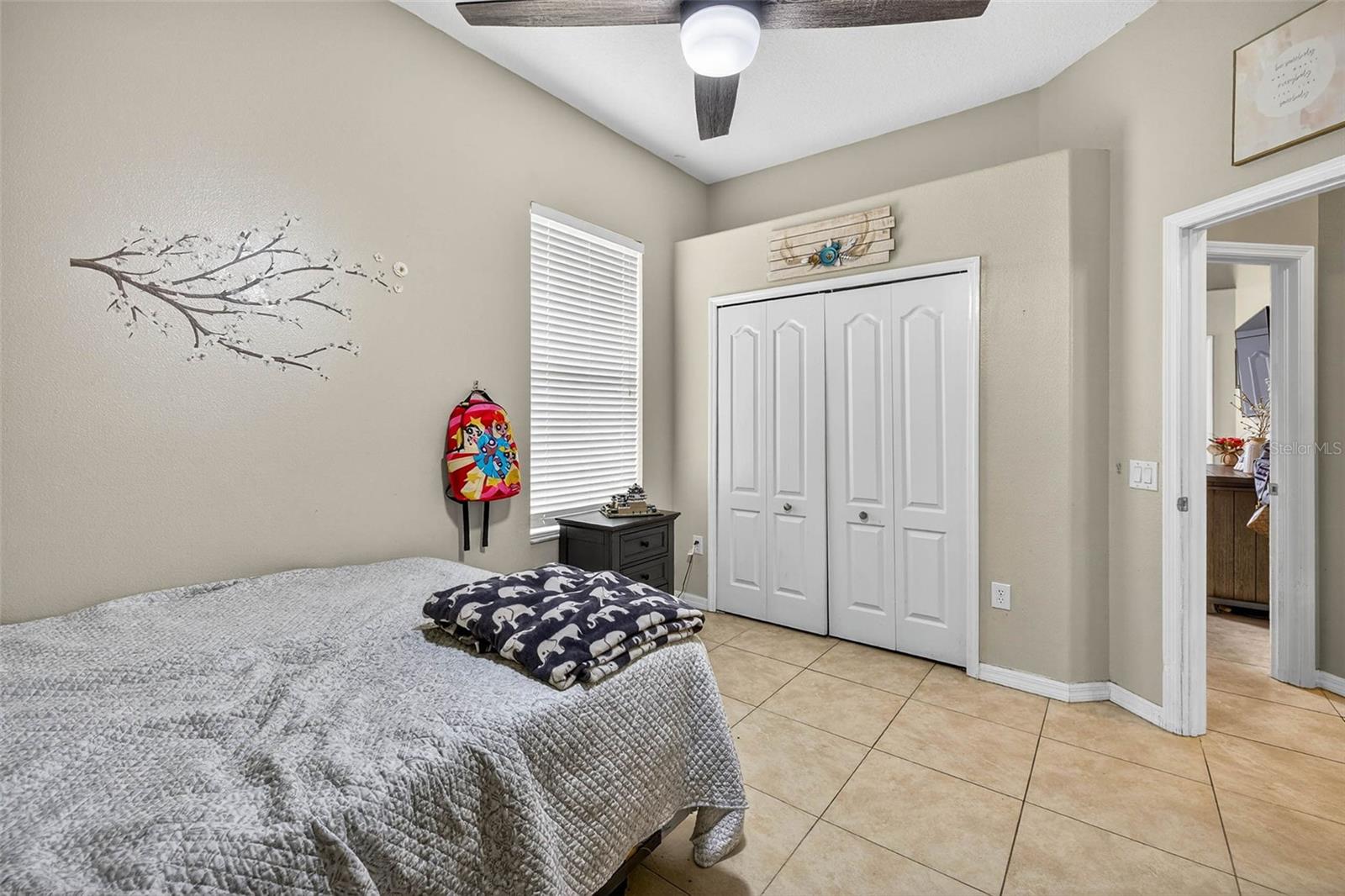 Image 25 of 56 For 4616 Roslyn Ct