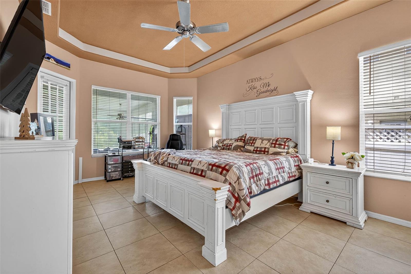 Image 29 of 56 For 4616 Roslyn Ct
