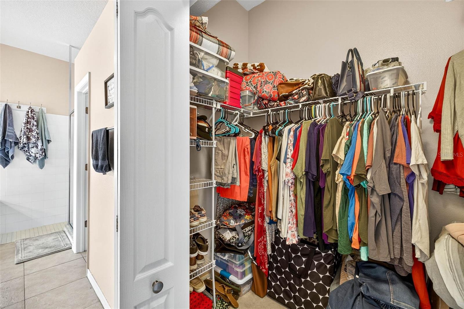 Image 34 of 56 For 4616 Roslyn Ct