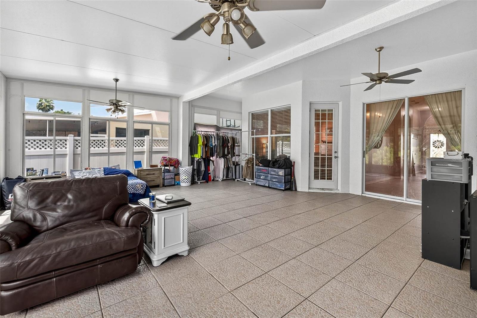 Image 41 of 56 For 4616 Roslyn Ct