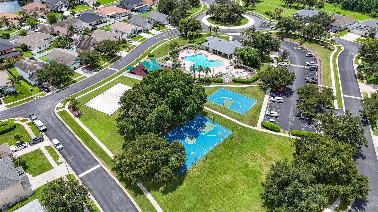 Image 55 of 56 For 4616 Roslyn Ct