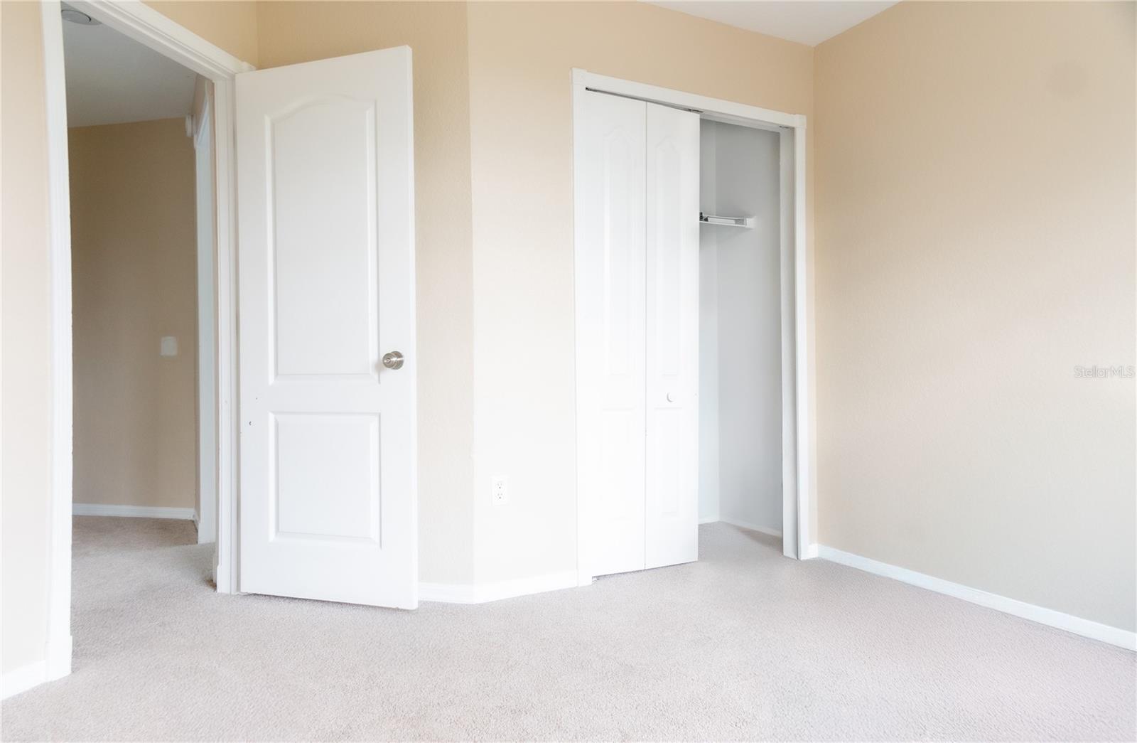 Image 17 of 47 For 7326 Yardley Way